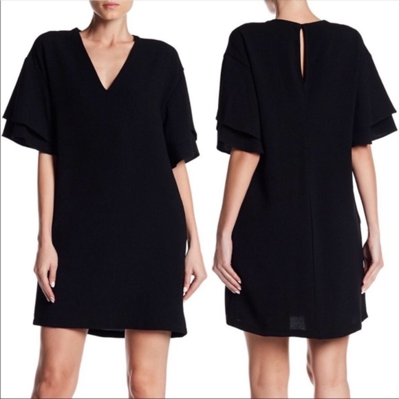 Lush Dresses & Skirts - Lush Tiered Flutter Sleeve Shift Dress Black, Sz Small, EUC